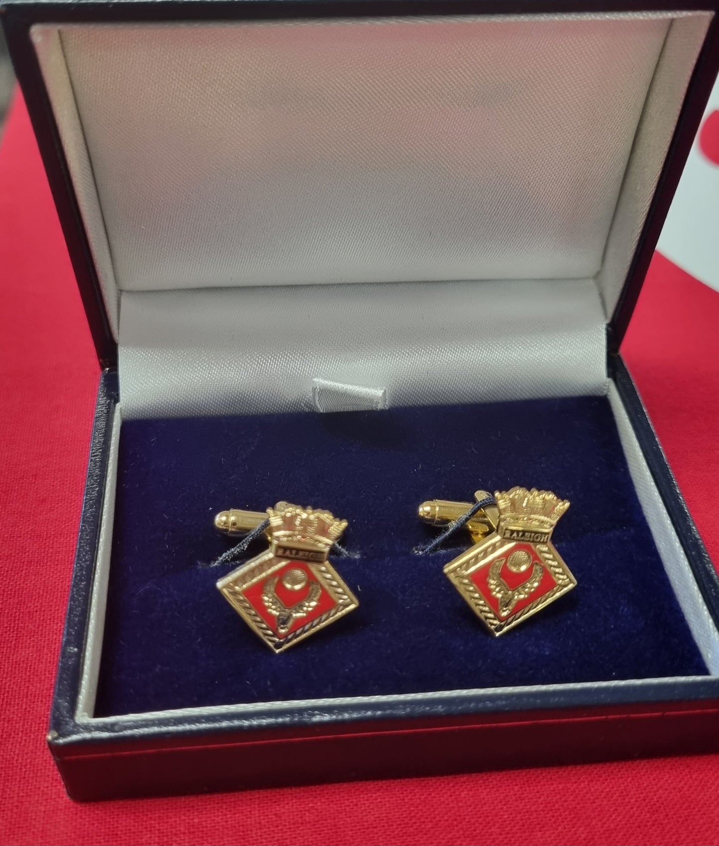 Cufflinks