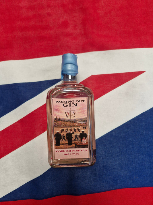 Personalised gift box with Gin/Rum